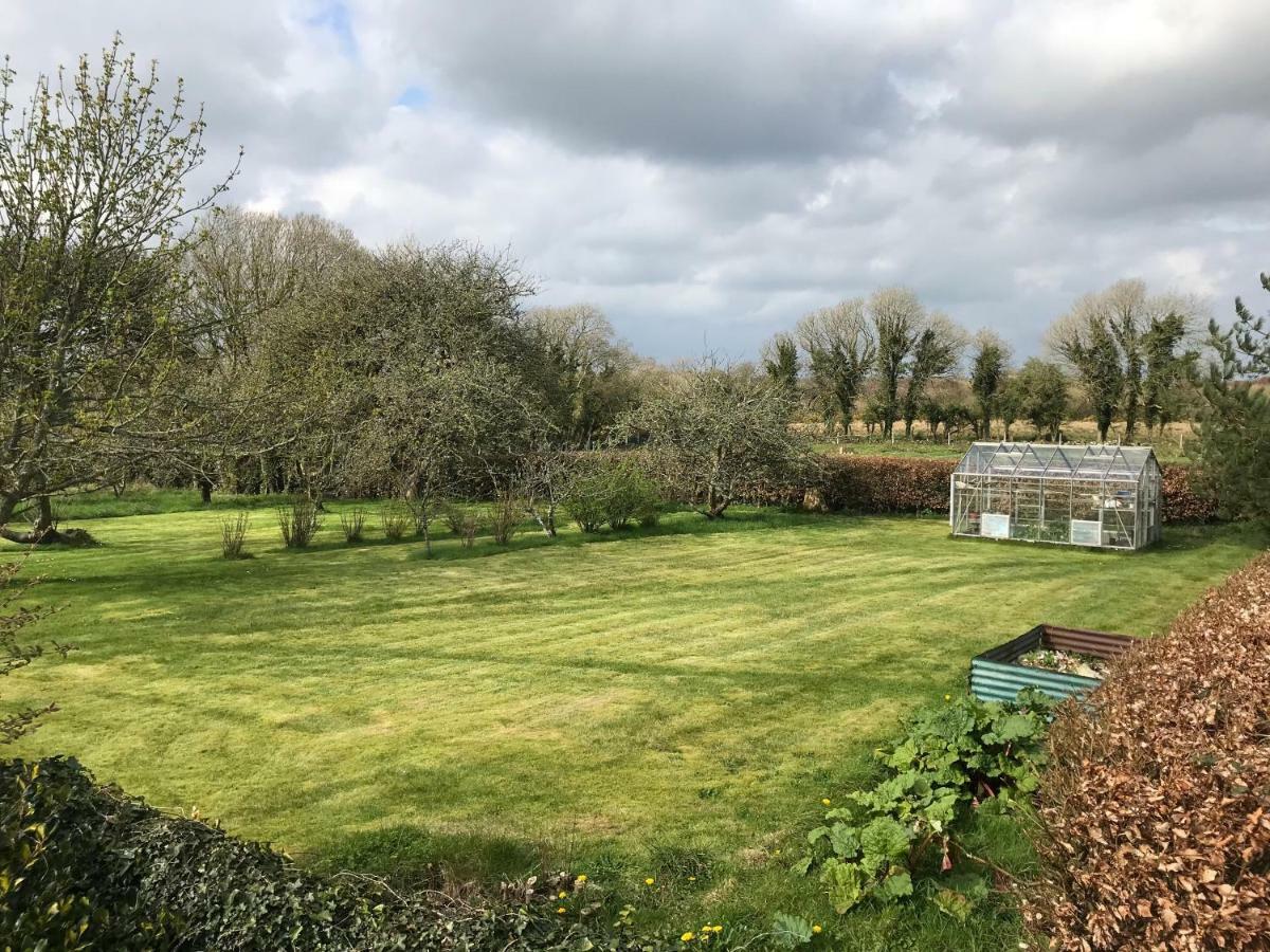 Corrib View Farmhouse Galway Exterior photo