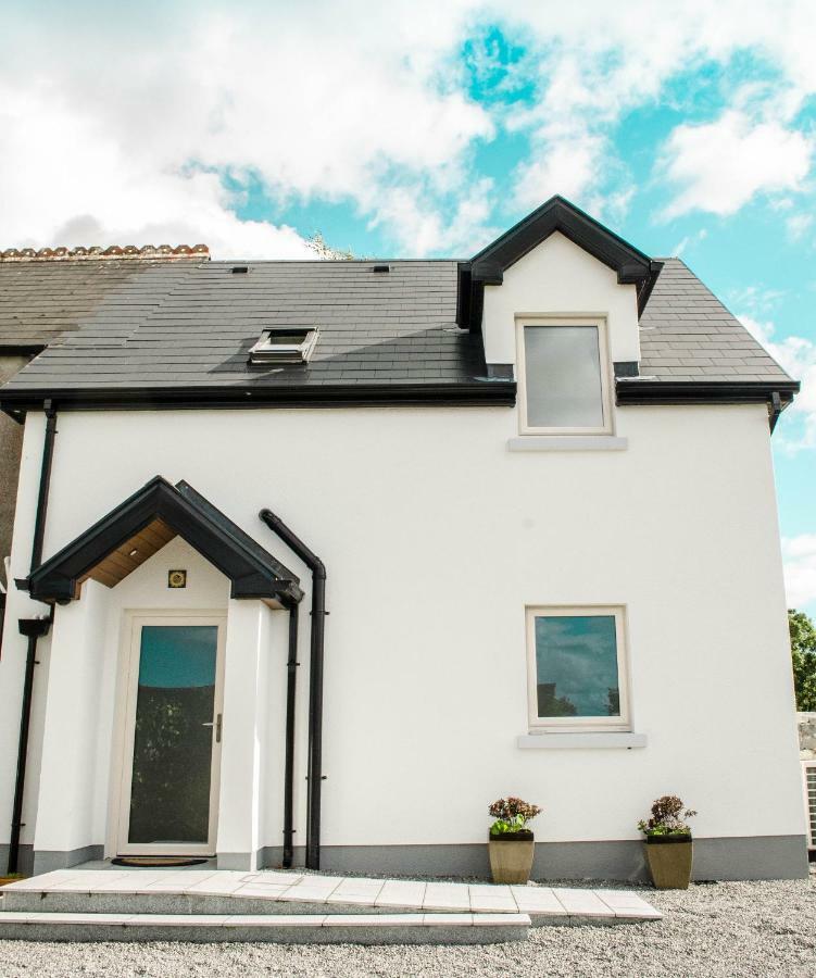 Corrib View Farmhouse Galway Exterior photo